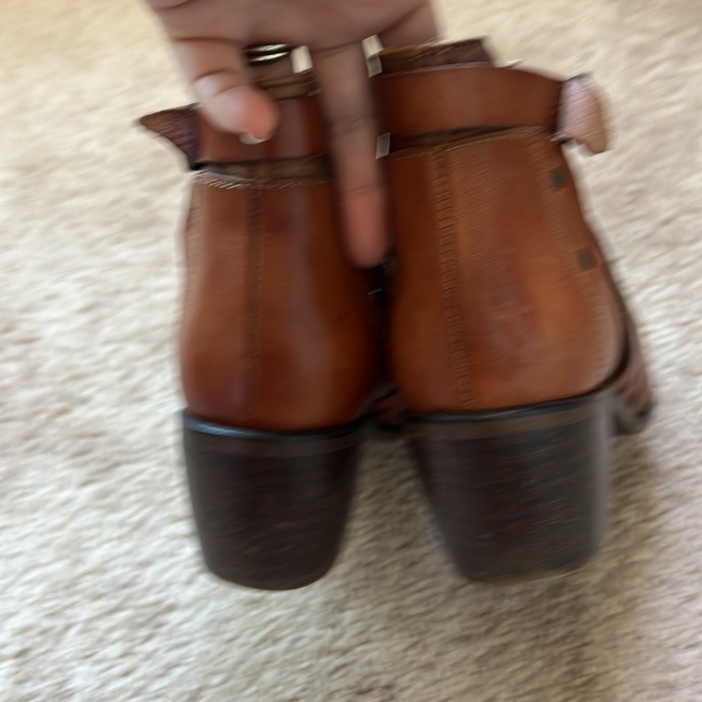 SixtySeven leather ankle boots - Picture 4 of 10